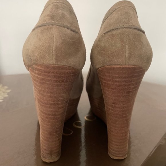 Gucci Dark Green Suede platforms size 37,5 - Picture 7 of 9